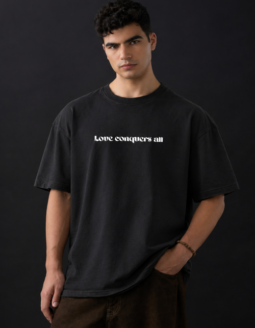 ADORE LOVE CONQUERS OVERSIZED T-SHIRT