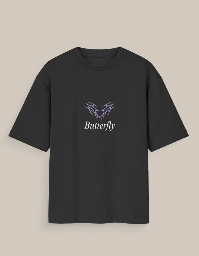Butterfly Oversized Standard T-Shirt - TRENDIEEZ